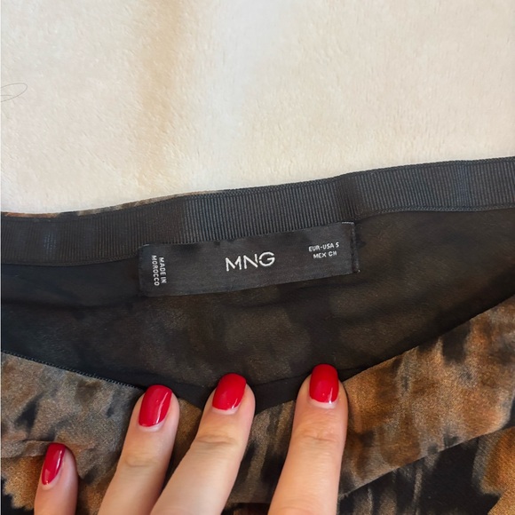 Mango Mini Skirt - Picture 2 of 4